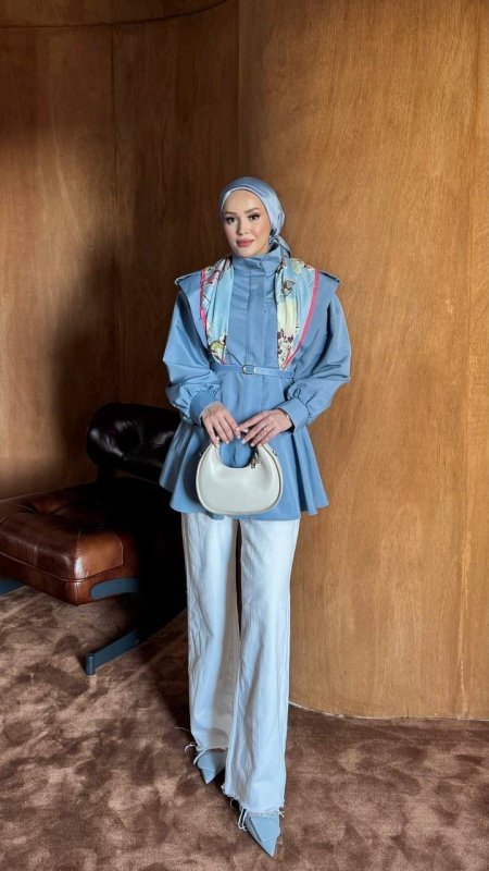 قميص ترنش ثقيل باللون الازرق